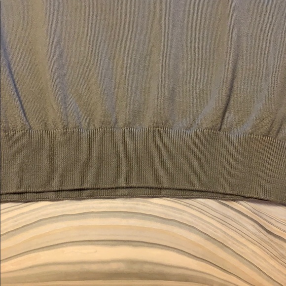 Lacoste Sweater - Picture 4 of 8